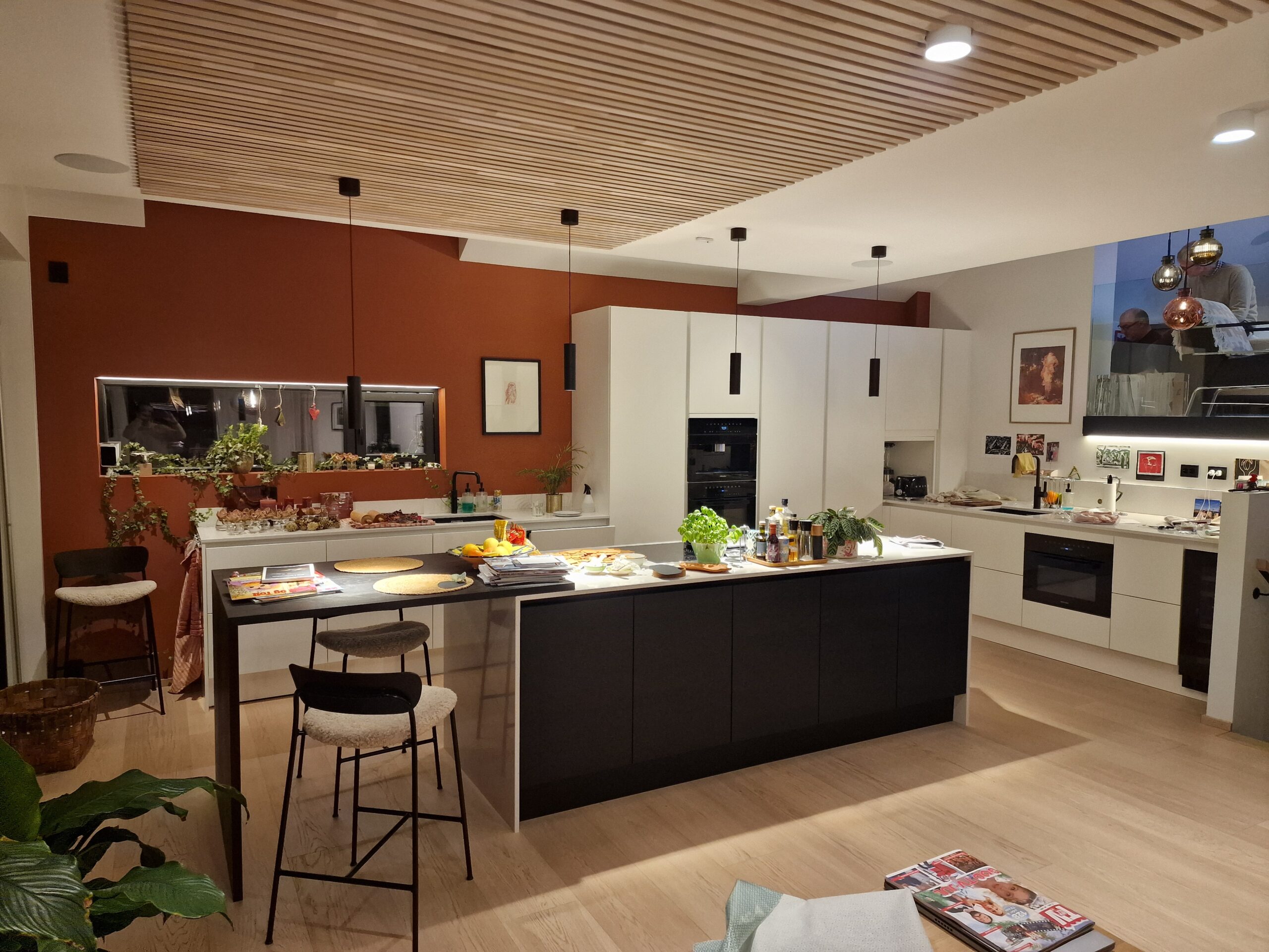 Multirom system med integrert lyd og bilde på Oslo, 7 halvplan